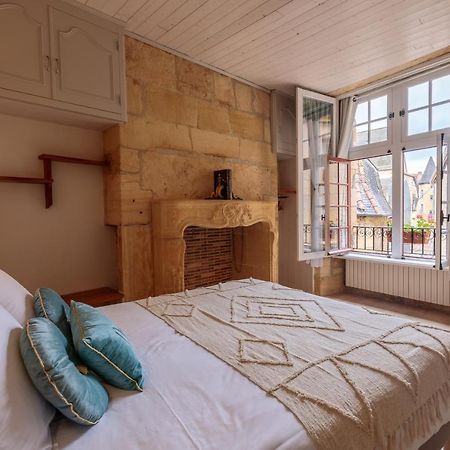 לינה וארוחת בוקר Le Lys Dort Sarlat מראה חיצוני תמונה